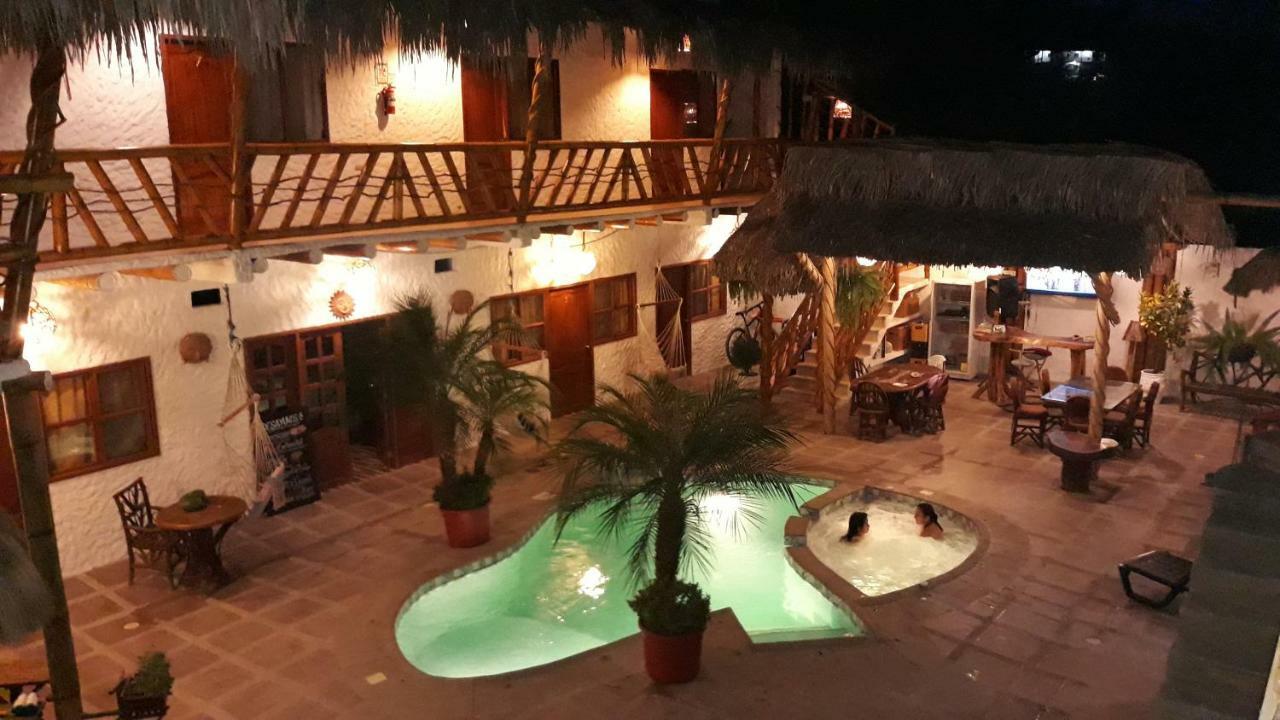 Weekendhostal Montañita Extérieur photo