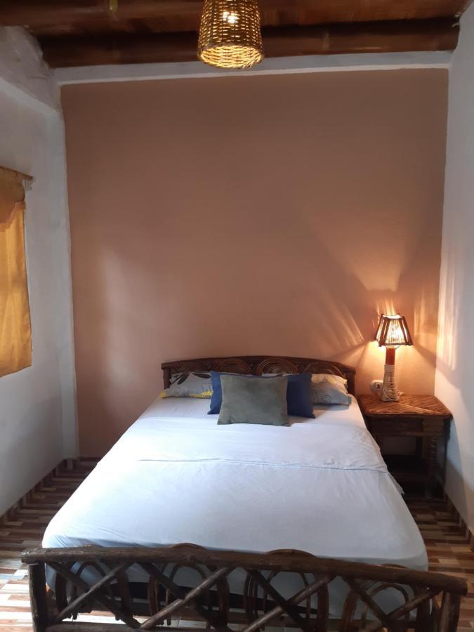 Weekendhostal Montañita Extérieur photo